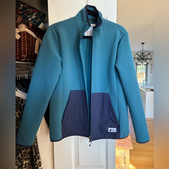 Mountain Equipment Company Blue and Black Jacket - Picture 1 of 5